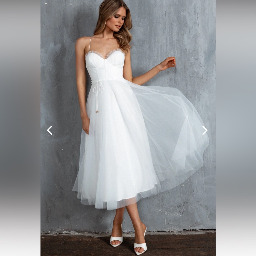 Sweetheart Neckline White Tea Dress